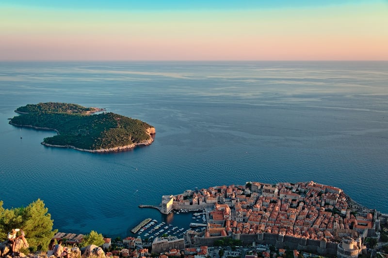 Mediterranean-Twist