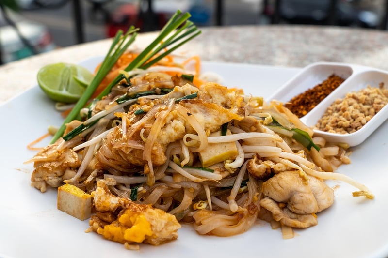 Pad Thai Tacos